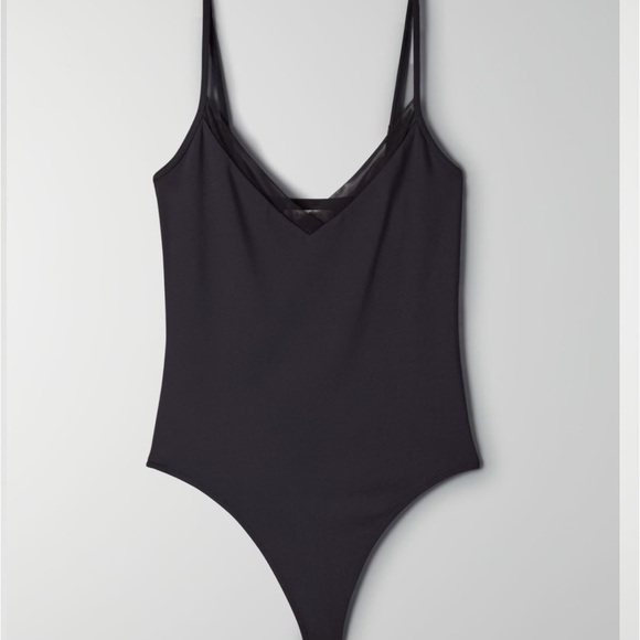 Aritzia Contour V-Neck Cami Bodysuit - XXS - Picture 3 of 9